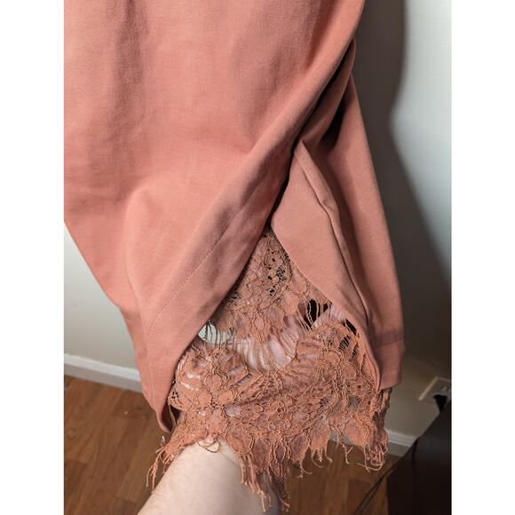 NWT ASTR the Label Coral Cedar Peeking Lace Bodycon Dress - Picture 5 of 11